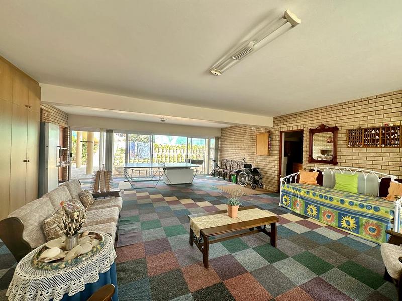 4 Bedroom Property for Sale in Stilbaai Wes Western Cape